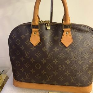 Authentic Louis Vuitton Alma Pm